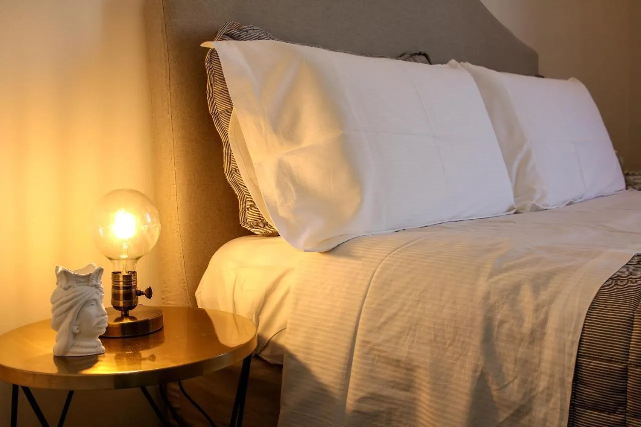 Bed And Breakfast Terra Del Sole Ibla Ragusa Oda ve Kahvaltı