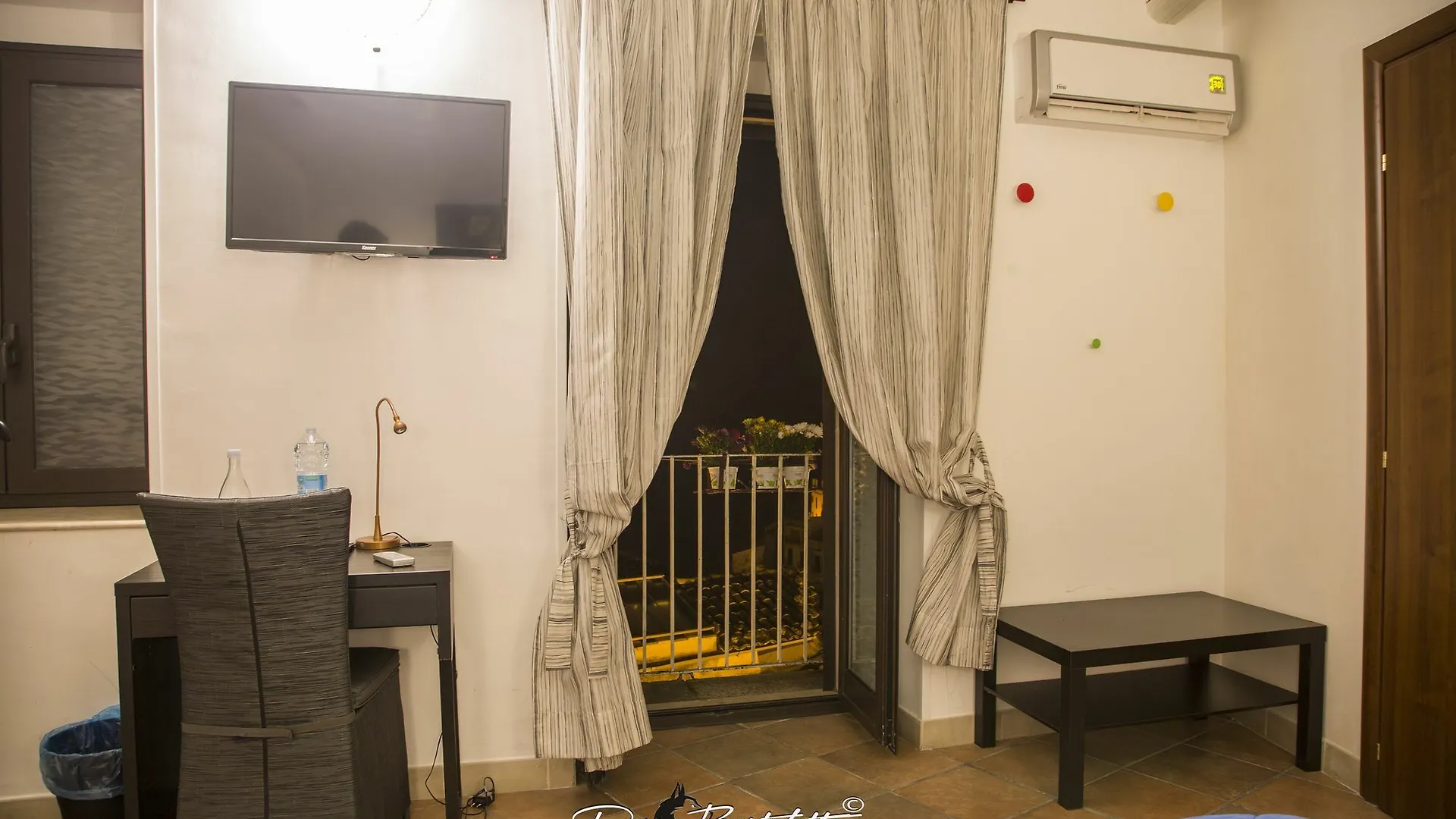Bed And Breakfast Terra Del Sole Ibla Ragusa Oda ve Kahvaltı