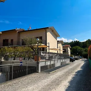 https://residence-rossovino.it-lombardy.com